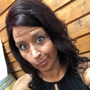 Meet your Posher, Michele